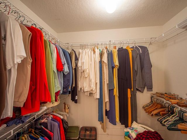 14464 Isla Flores Avenue, Fort Pierce, FL 34951