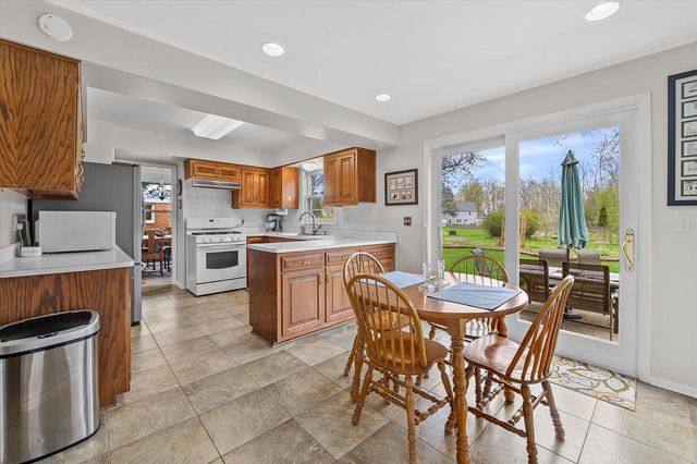 12547 Jonquil COURT, Mequon, WI 53092