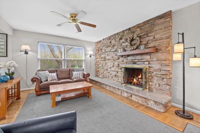 12547 Jonquil COURT, Mequon, WI 53092