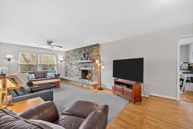 12547 Jonquil COURT, Mequon, WI 53092