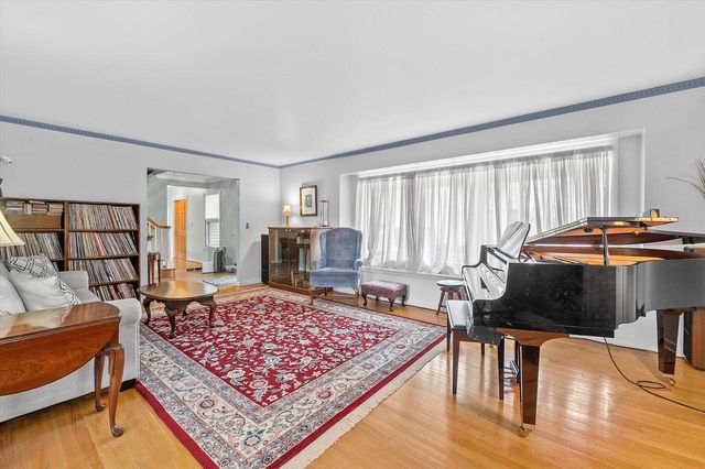 12547 Jonquil COURT, Mequon, WI 53092