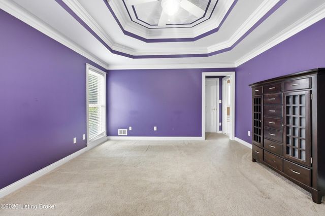 8109 Windsor Lakes Ct, Louisville, KY 40214