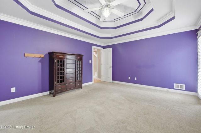 8109 Windsor Lakes Ct, Louisville, KY 40214