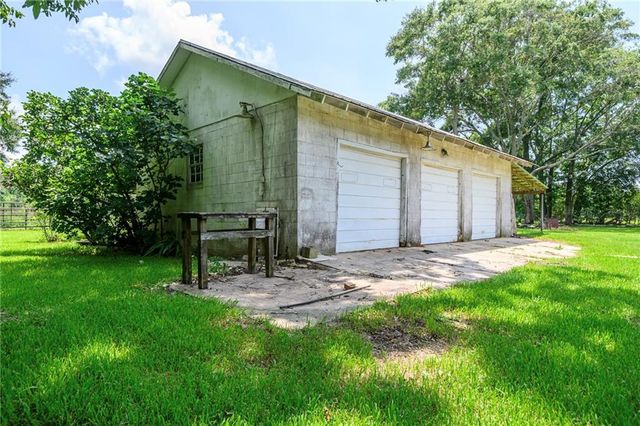14501 Mcdonald Lane, Grand Bay, AL 36541