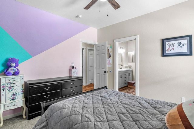 6950 Arrowwood Dr, Riverbank, CA 95367