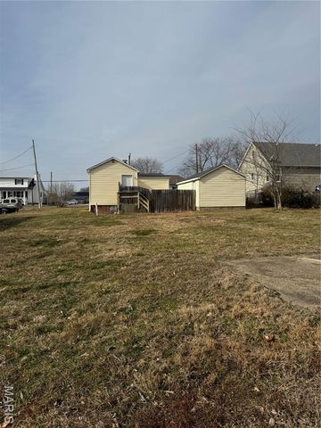 910 N Church Street, Union, MO 63084