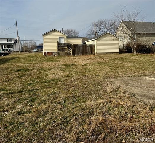 910 N Church Street, Union, MO 63084