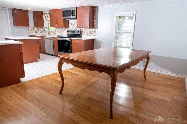 4358 Sunray Road, Kettering, OH 45429