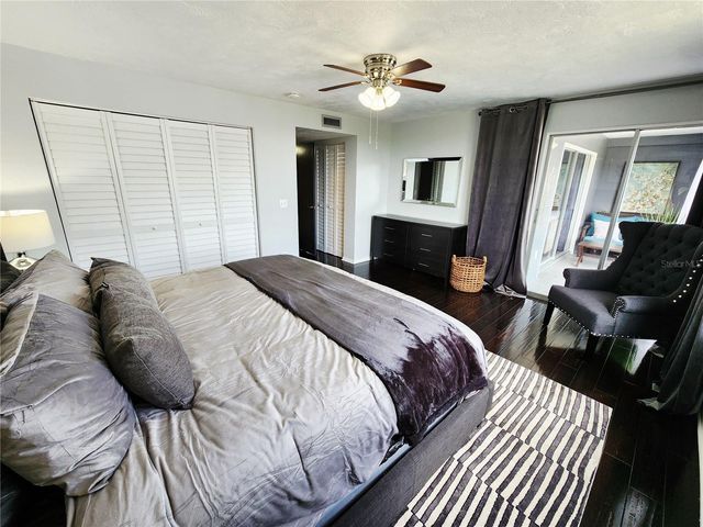 4651 1ST STREET NE 306, St Petersburg, FL 33702