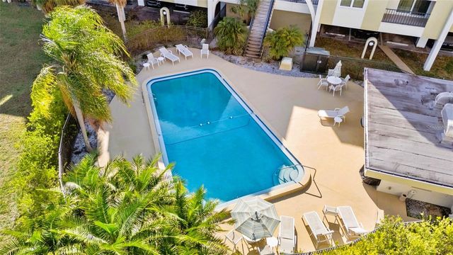 4651 1ST STREET NE 306, St Petersburg, FL 33702