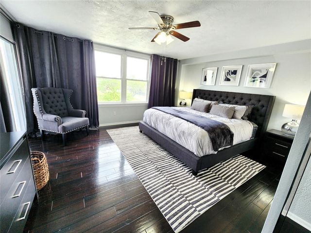 4651 1ST STREET NE 306, St Petersburg, FL 33702