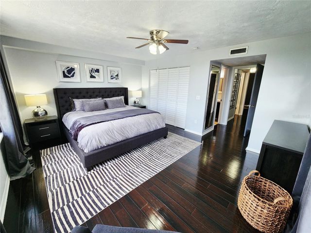 4651 1ST STREET NE 306, St Petersburg, FL 33702