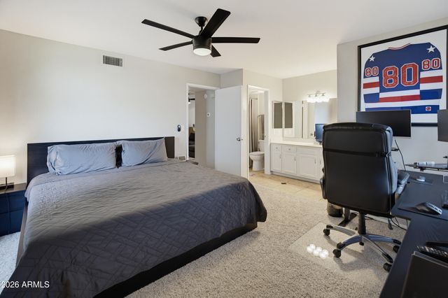 850 S RIVER Drive 2070, Tempe, AZ 85281