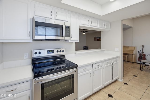 850 S RIVER Drive 2070, Tempe, AZ 85281
