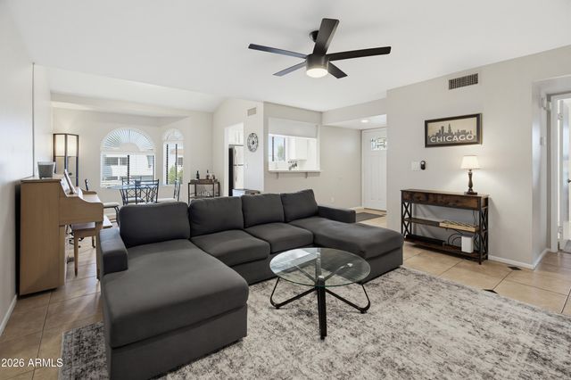 850 S RIVER Drive 2070, Tempe, AZ 85281