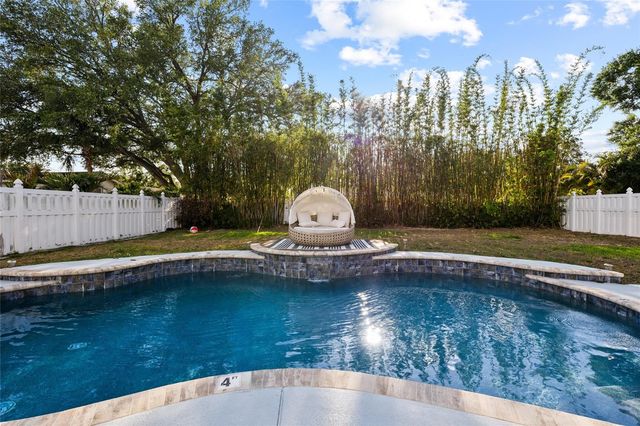 304 N MATANZAS AVENUE, Tampa, FL 33609