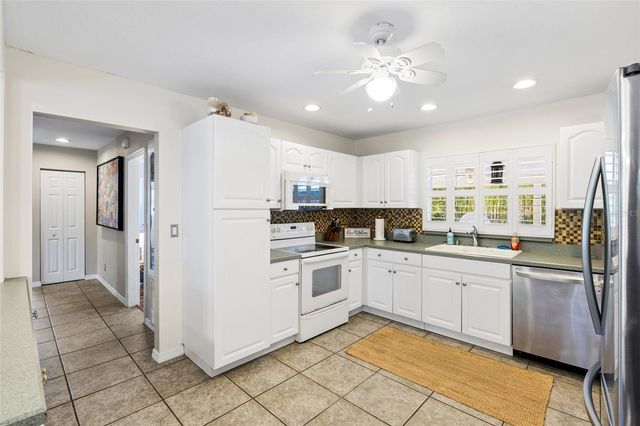 304 N MATANZAS AVENUE, Tampa, FL 33609