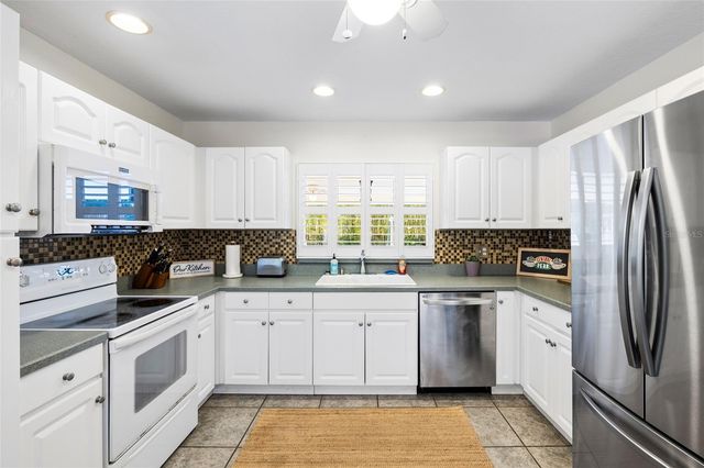 304 N MATANZAS AVENUE, Tampa, FL 33609