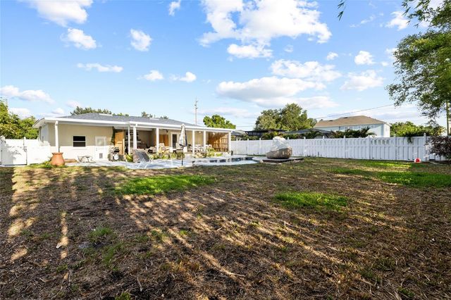 304 N MATANZAS AVENUE, Tampa, FL 33609