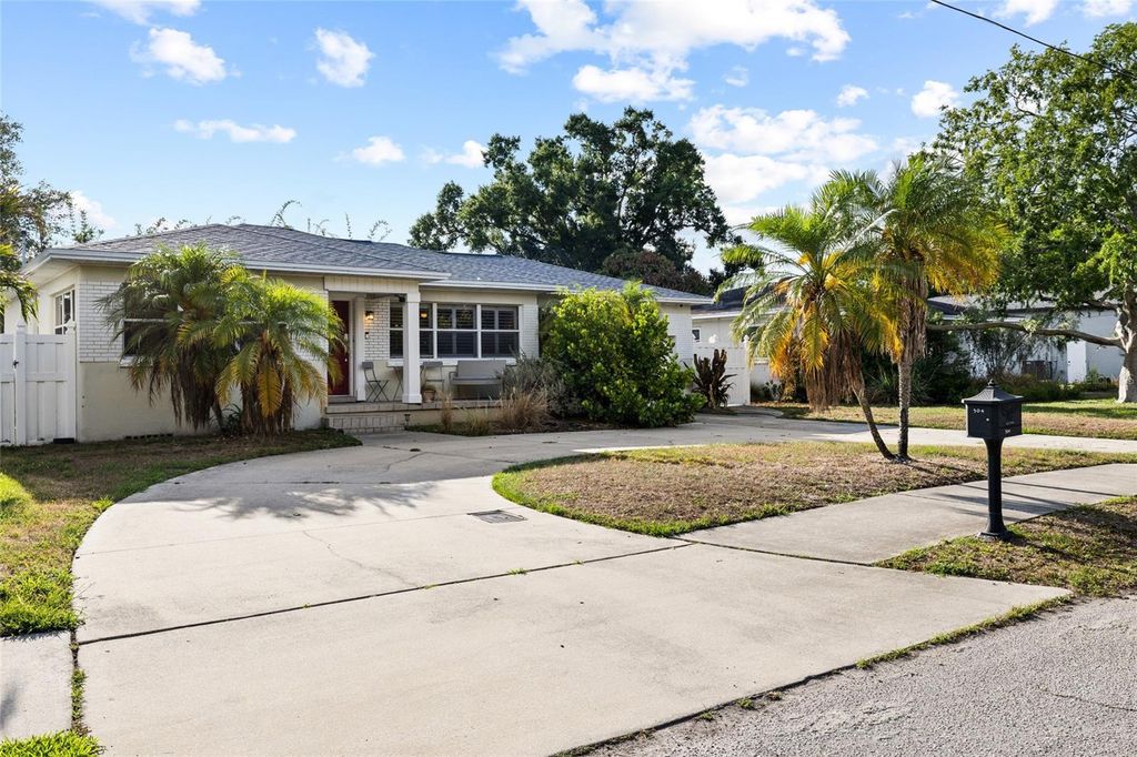 304 N MATANZAS AVENUE, Tampa, FL 33609