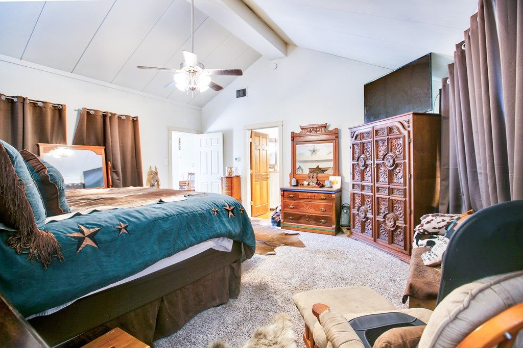 Image 23 of property listing at 252 Edinburgh Rd, San Angelo, TX 76901