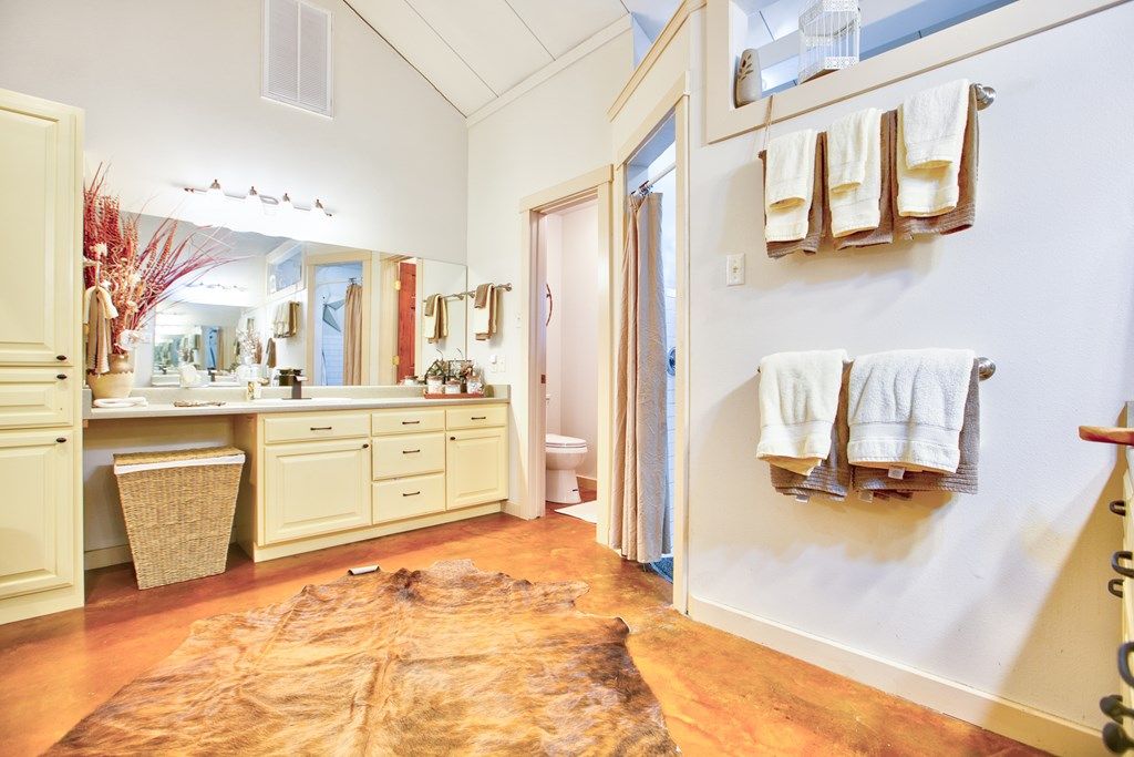Image 24 of property listing at 252 Edinburgh Rd, San Angelo, TX 76901