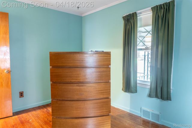 3539 Huron Street, Dearborn, MI 48124