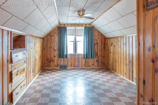 3539 Huron Street, Dearborn, MI 48124