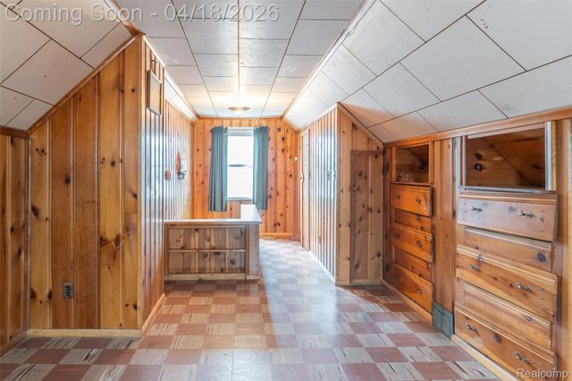 3539 Huron Street, Dearborn, MI 48124