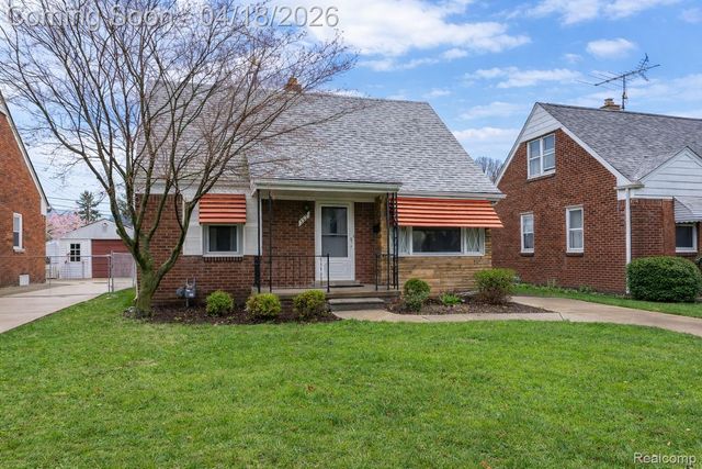 3539 Huron Street, Dearborn, MI 48124