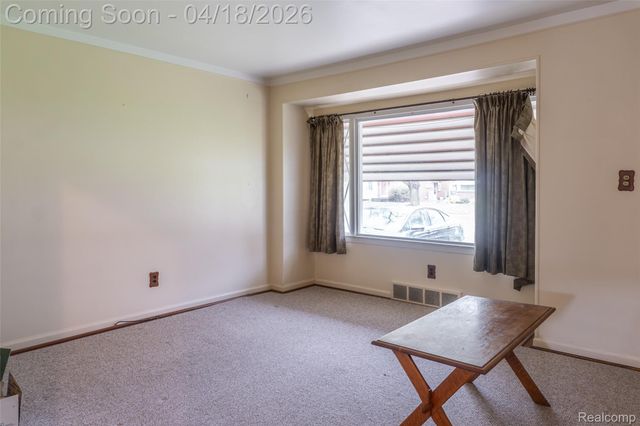 3539 Huron Street, Dearborn, MI 48124