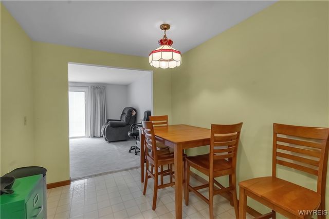 537 Burroughs Drive, Amherst, NY 14226