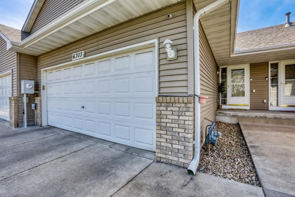 6303 Cavell Court, Brooklyn Park, MN 55428 — photo 2