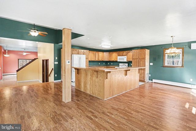 432 ASH RD, Coatesville, PA 19320