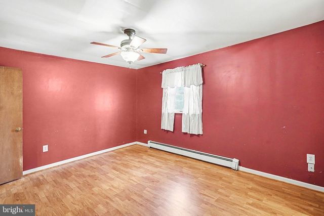 432 ASH RD, Coatesville, PA 19320