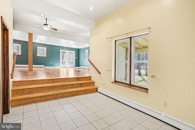 432 ASH RD, Coatesville, PA 19320