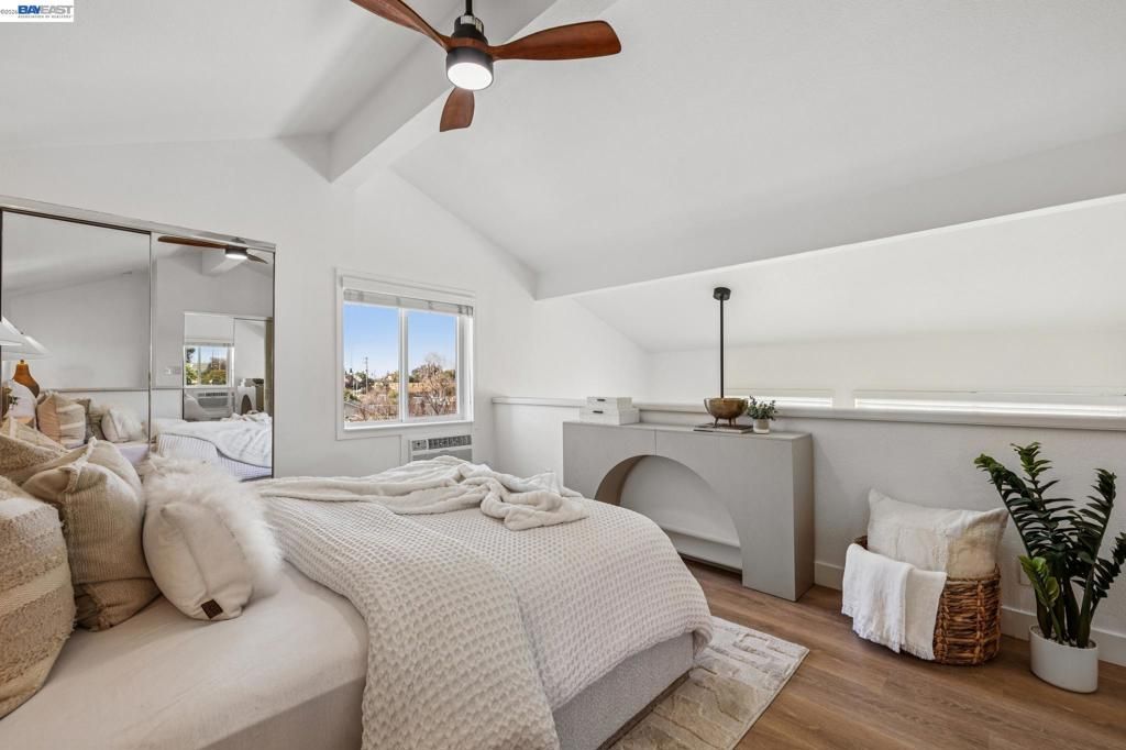 Image 22 of property listing at 27796 Vasona Ct 2, Hayward, CA 94544