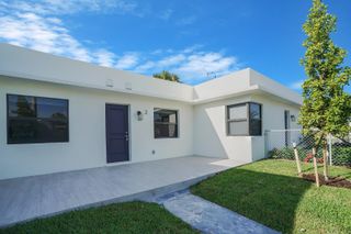 538 28th Street 1, West Palm Beach, FL 33407