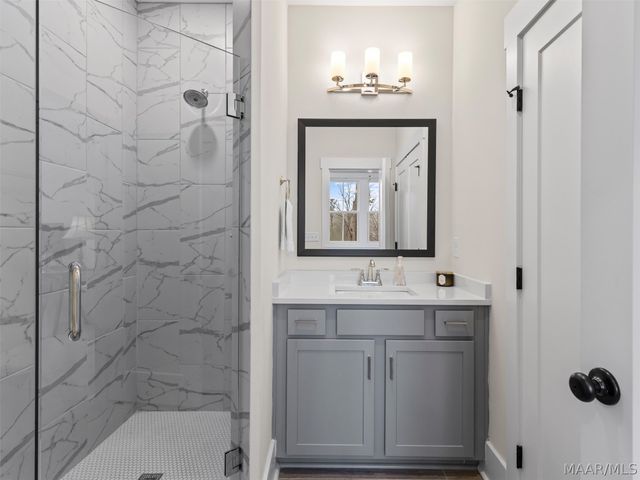 354 Old Jay Road, Eclectic, AL 36024