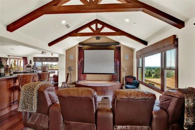 1532 Kensing Lane, North Tustin, CA 92705