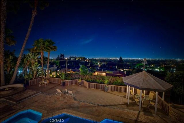 1532 Kensing Lane, North Tustin, CA 92705