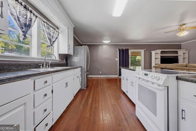 1302 7th Avenue, Albany, GA 31707