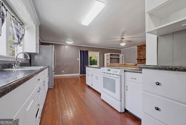 1302 7th Avenue, Albany, GA 31707
