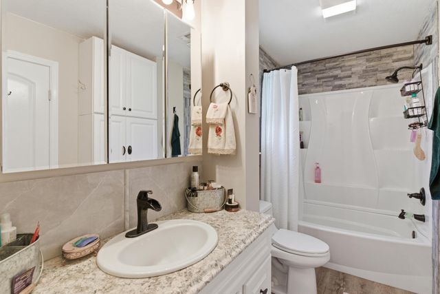 402 Edwards St., Petal, MS 39465