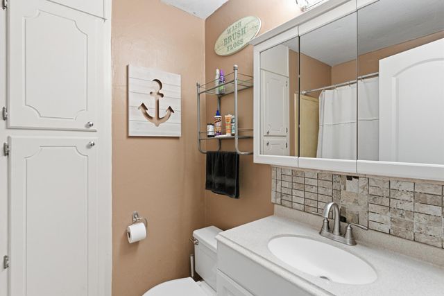 402 Edwards St., Petal, MS 39465