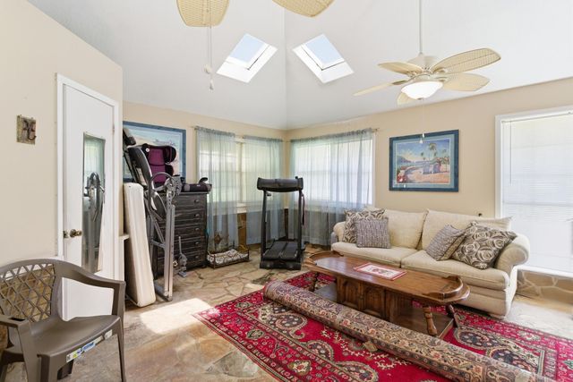 402 Edwards St., Petal, MS 39465