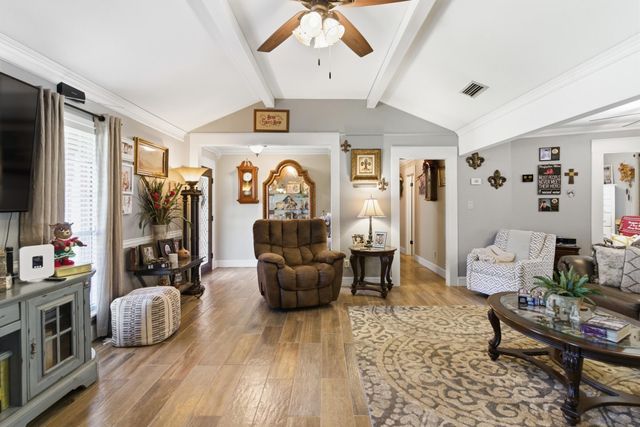 402 Edwards St., Petal, MS 39465