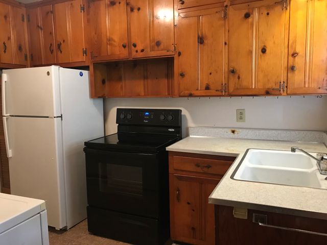 5000 Collinwood Dr, Clarksville, TN 37042