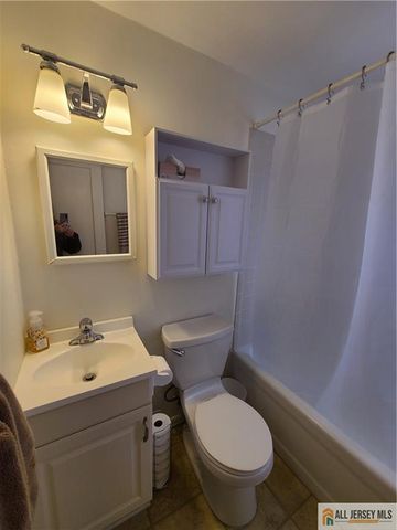 23 Coolidge Avenue, Edison, NJ 08837
