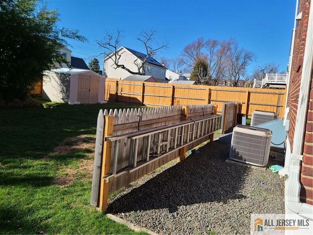 23 Coolidge Avenue, Edison, NJ 08837